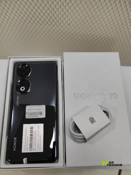 Мобільний телефон Honor 90 8/256GB, 4
