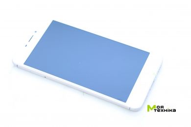 Мобільний телефон Meizu M6 3 / 32Gb