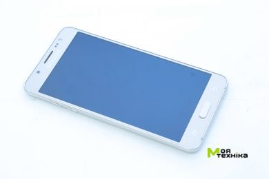 Мобільний телефон Samsung J510 Galaxy J5 2016