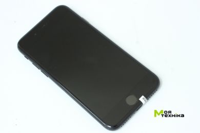 Мобільний телефон iPhone SE 2020 64Gb