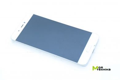 Мобільний телефон Xiaomi Mi 5 3/32Gb