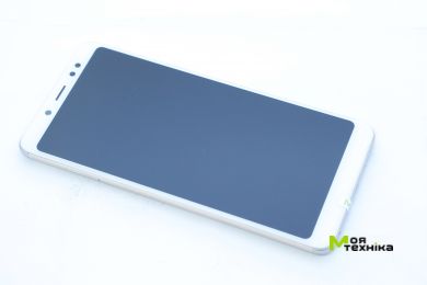 Мобільний телефон Xiaomi Redmi Note 5 4 / 64Gb