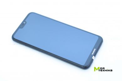 Мобільний телефон Huawei P20 Lite 4/64Gb