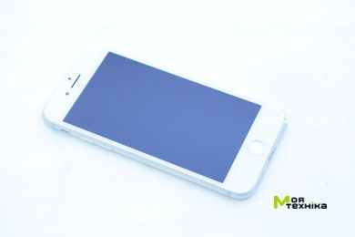 Мобільний телефон iPhone 8 64Gb
